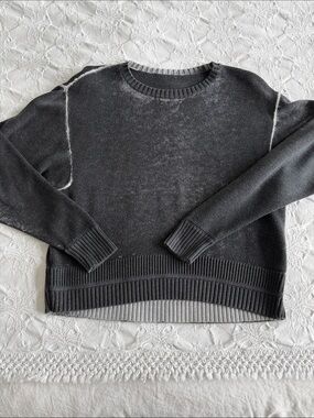 lululemon athletica Charcoal Crewneck Sweater with Light Contrast Seams
